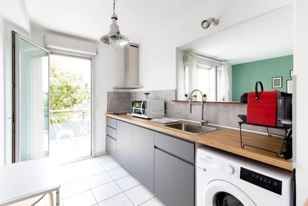 Beautiful Apartment With Terrace + Private Parking Tuluza Zewnętrze zdjęcie